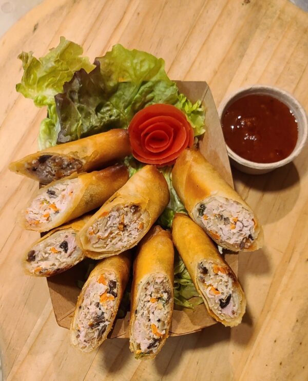 Vietnamese Egg Rolls (4)